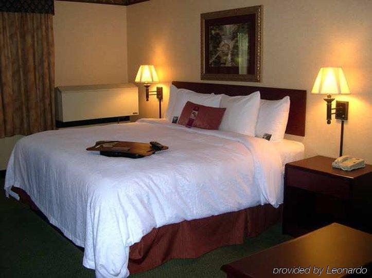 Best Western Plus St. Paul North/Shoreview Room photo